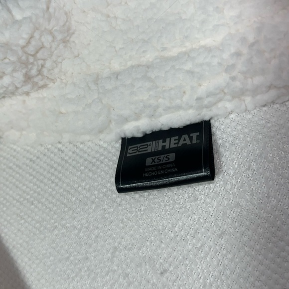 Sherpa flannel style jacket/top! - Picture 3 of 4